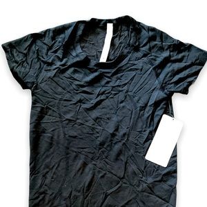 Lululemon Black Swiftly Tech Crew Shirt - Size 8